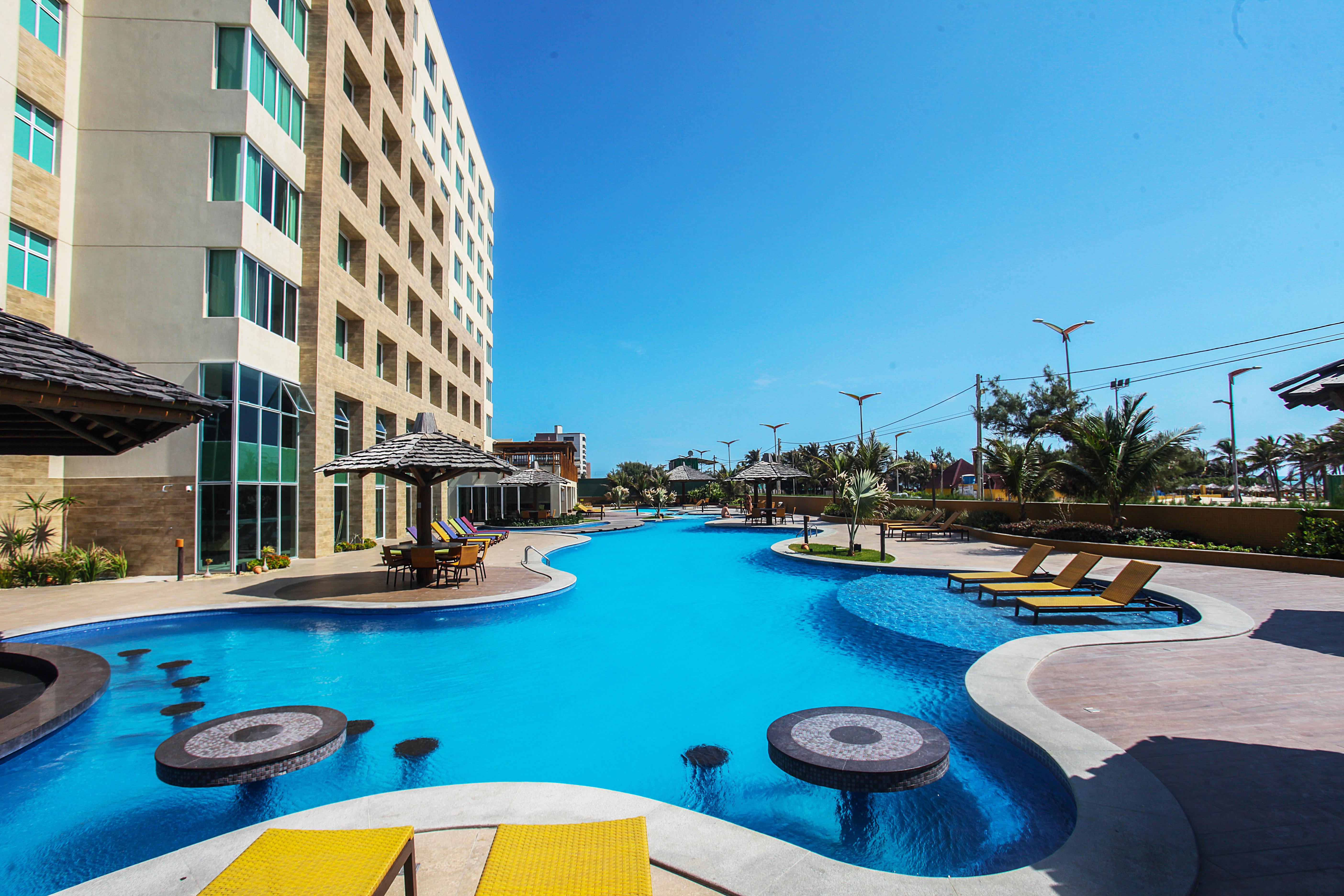 豪华马雷洛酒店 福塔雷萨 外观 照片 The swimming pool at the hotel